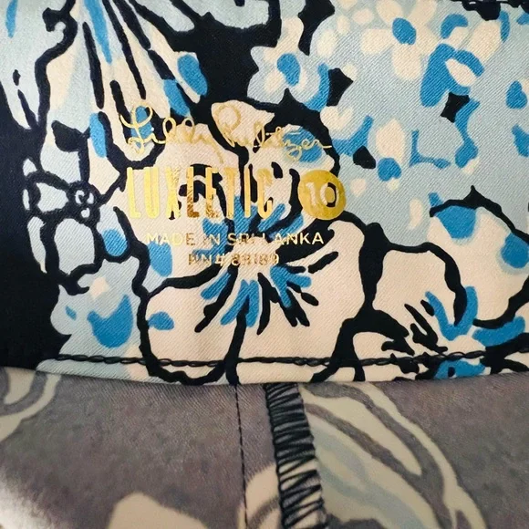 Lilly Pulitzer Corso Pant UPF 50+
Bouquet All Day Golf - Picture 9 of 9